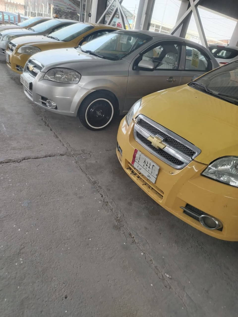 السلام عليكم يوجد لدينا سيارات افيو اصفر و خصوصي بل التقسيط او نقد مكان النجف الاشرف المعارض الجديدة موبايل ***********
