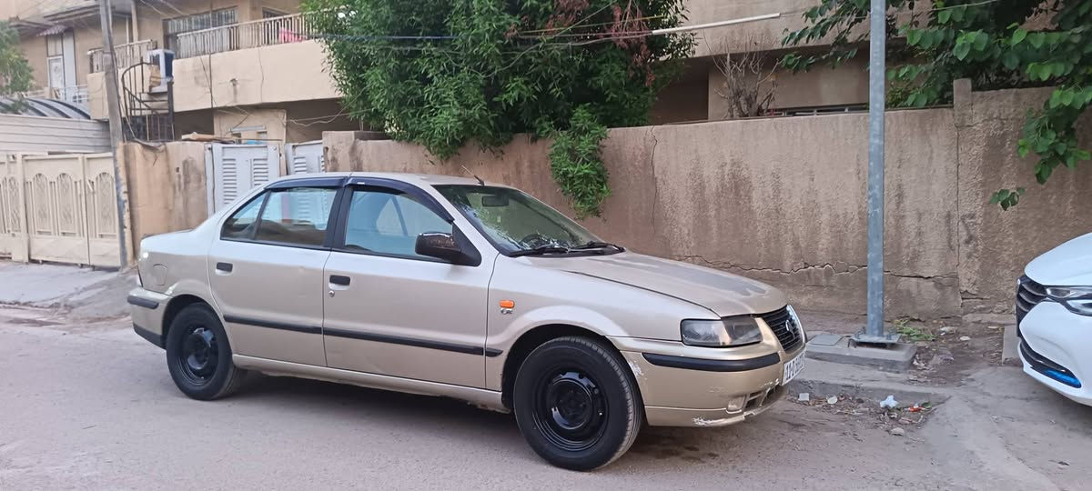 سلام عليكم للبيع فقط موديل 9 بغداد تقاطع درويش سياره جديدة بسمي 35 وبيها مجال ***********
