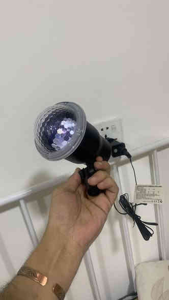 جهازين الاول ليزر واضائة الوان مثل ما موضح بالفيديو 
الثاني اضائة ثلج فقط بي هواي مود سعر القطعة 10 الف 

***********
