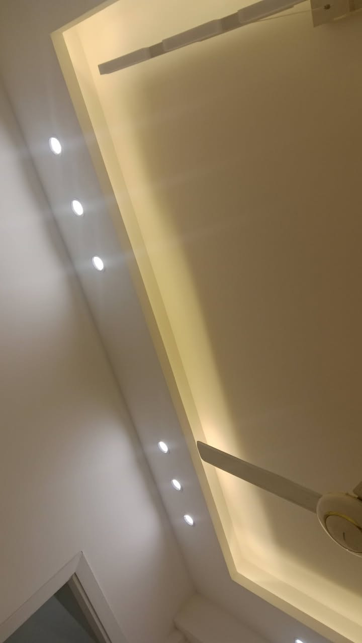 السلام عليكم 
تأسيس كهرباء ماء مجاري هاذه رقمي واتساب 
***********
