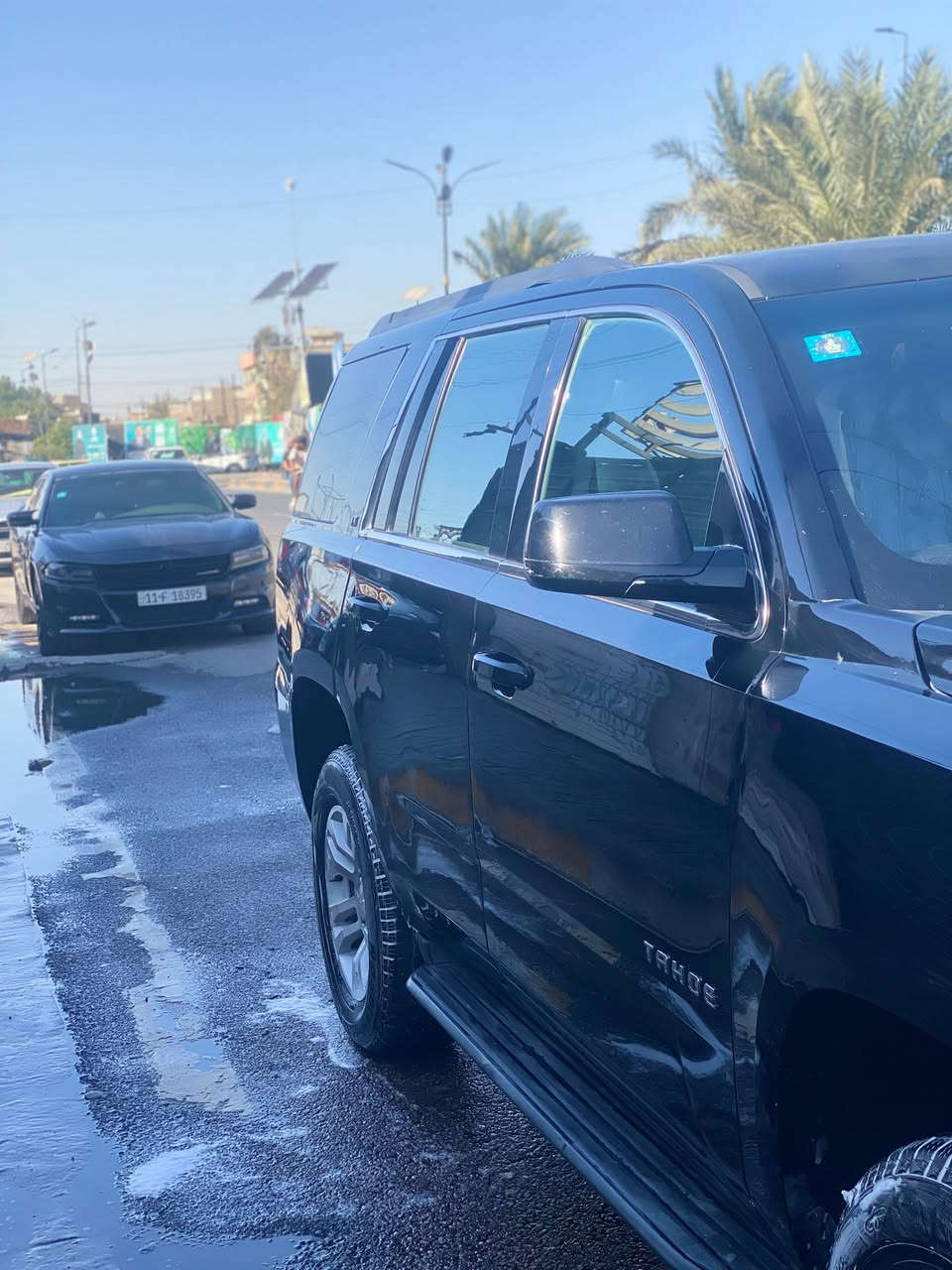 تاهو ٢٠١٧ LT
وارد امريكي 
تخم تاير جديد 
حادثها نص قبق جنطة مع جاملاغات خلفية 
ماواصلة للحوض الخلفي 
مع تبديل بنيد  بجم كبس شواصي ولغود سليمة 
بيها٣مكانات بارد 
داخل جلد كشنات فصل ماشية ١٥٢
بسمي رقم بغداد دولي 
السعر ٢٨٠ورقة 
مكان السيارة بغداد


**إذا كنت صاحب هذا الإعلان وتريد حذفه لأي سبب، رجاءا أرسل رسالة إلى الدعم الفني**