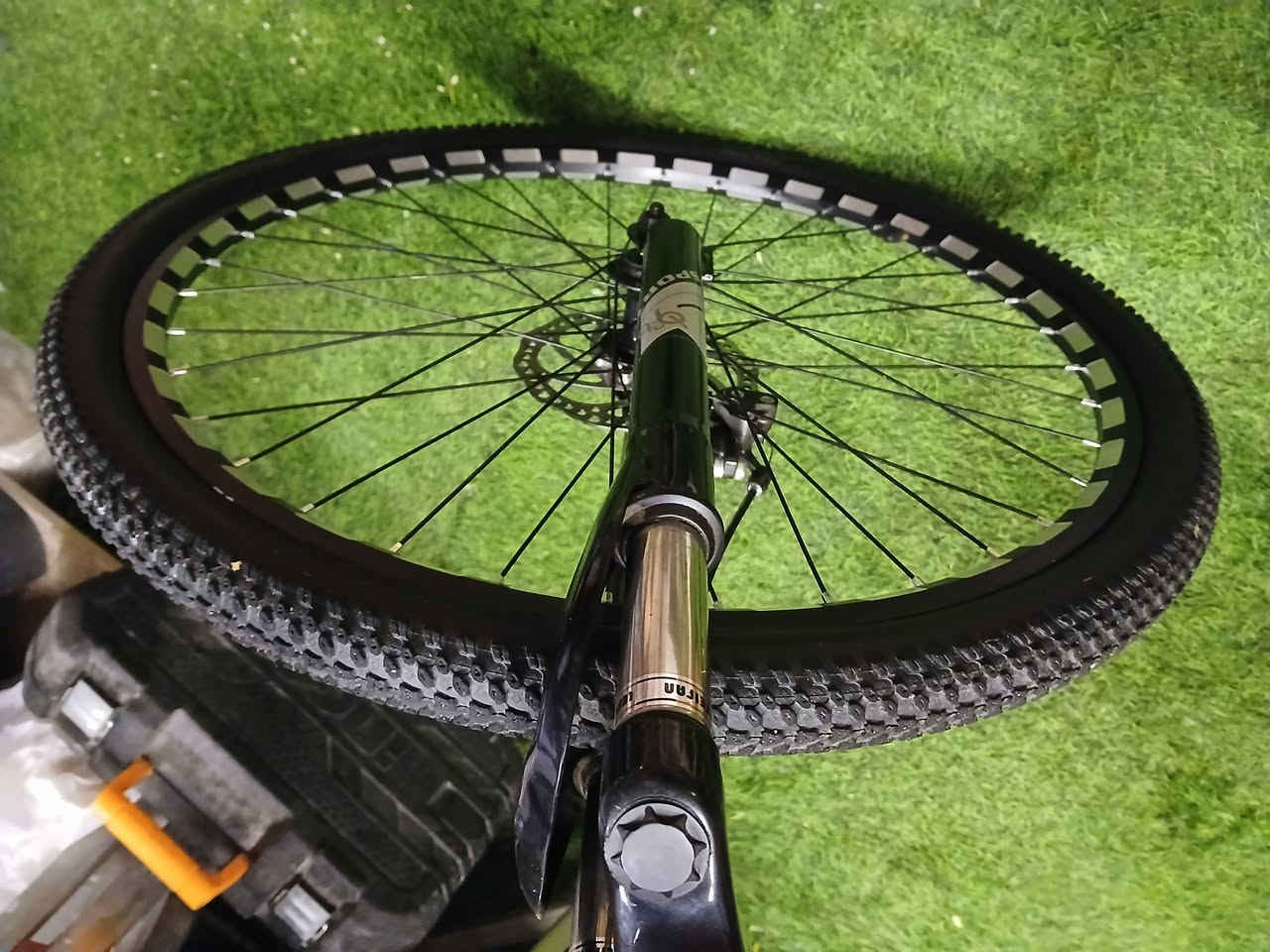 بايسكل جديد استخدام اسبوع
حجم ٢٧ 
نضافه 100% 
سعرة ١٣٠


**إذا كنت صاحب هذا الإعلان وتريد حذفه لأي سبب، رجاءا أرسل رسالة إلى الدعم الفني**