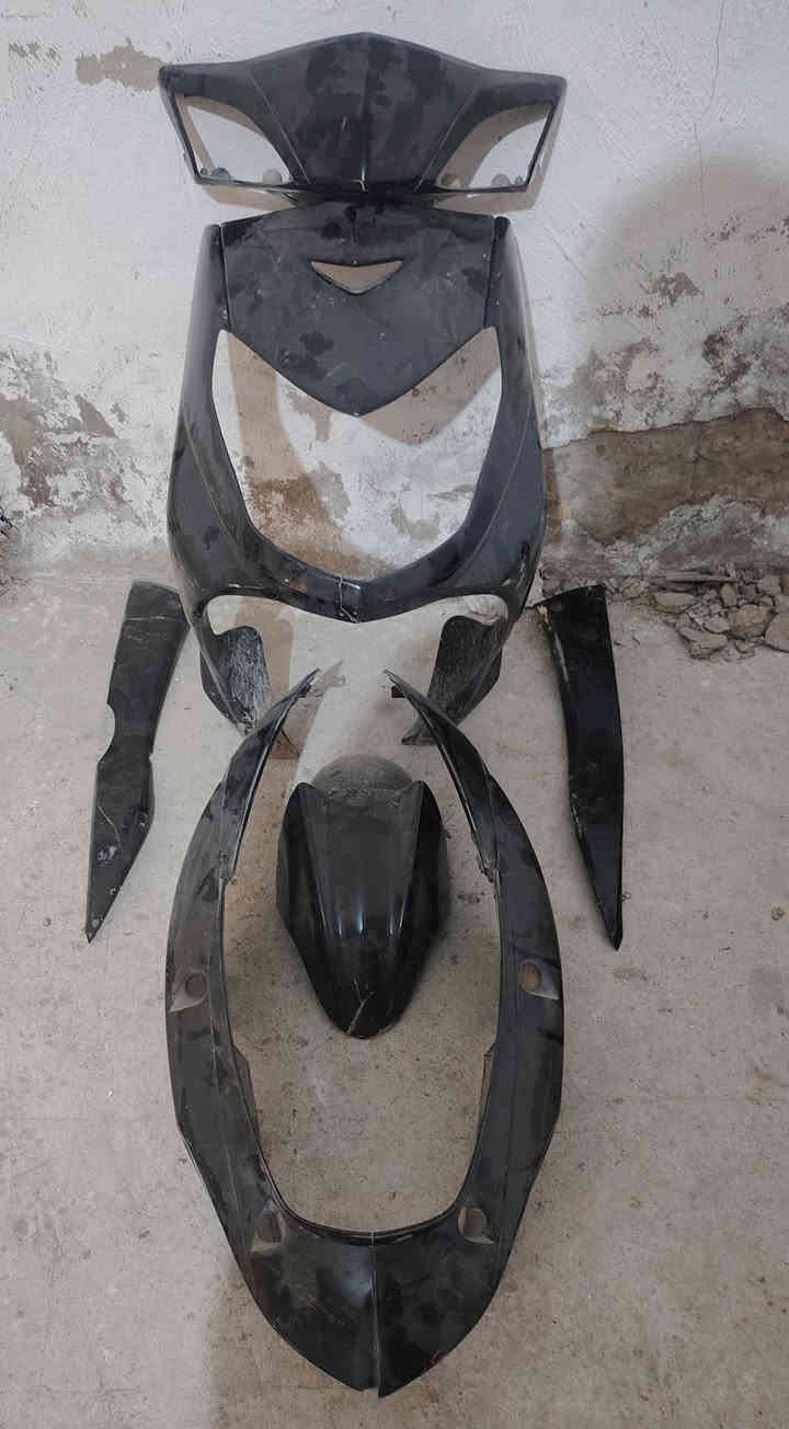 غراض سكنس لبيع ***********
