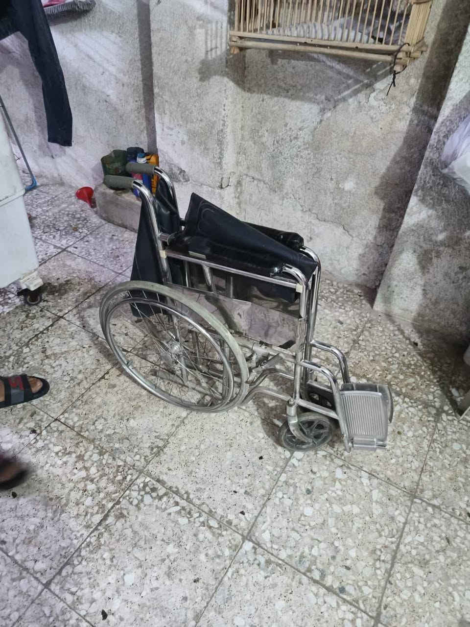 عربانة نضيفة جدا الحديد الثقيل يتحمل وزن 170 كيلو السعر 75 وبيها مجال المكان مدينة الصدر بغداد, العراق


**إذا كنت صاحب هذا الإعلان وتريد حذفه لأي سبب، رجاءا أرسل رسالة إلى الدعم الفني**