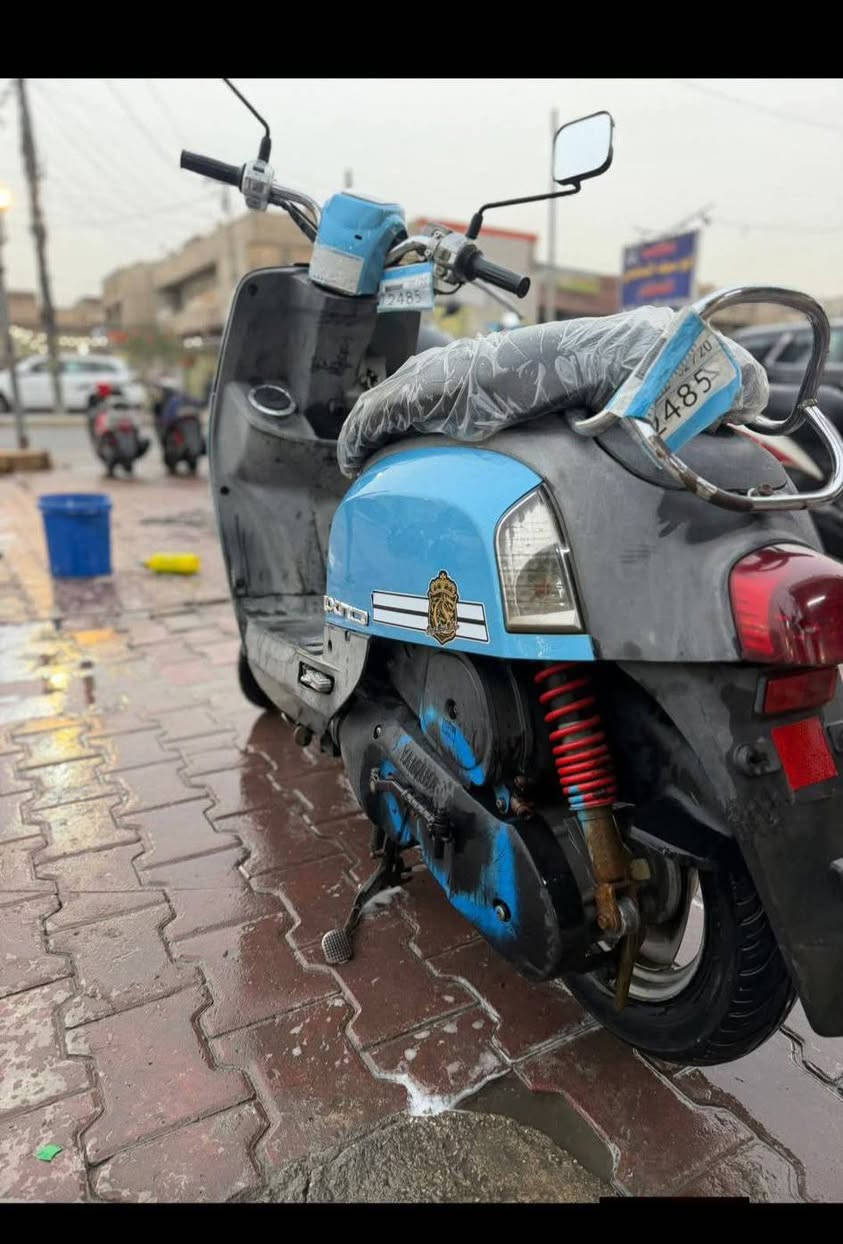 سلام عليكم دراجه للبيع بوليس دراجه خير من الله نكره سلف مكينه بلاديه حلوه مكان بغداد الشعب السعر خاص او تصل على الرقم  ***********
