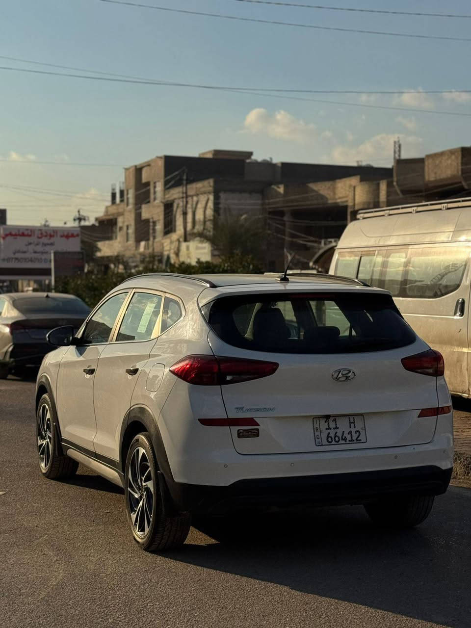 توسان  2020 سياره صدر جديد تايرات جديده  خير من الله باسمي سياره فول بصمه بليرومه يدات نيكه جلد سياره بيهة بارد بخشم الجاملغ لامامي وبارد بصندوق حسبه اربع اصابع سعر 197 وبيهة مجال شي بسيط
***********
