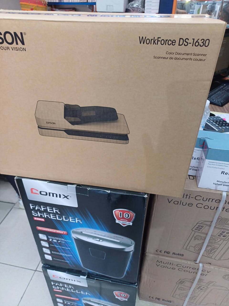 وصول وجبة جديدة من طابعات كانون وابسن وبرذر مع مركز الجبال لتجارة الاجهزه المكتبيه لاتحتاج كلشي موجود عدنا 🤍😍

وفرنالكم انواع الاحبار والسلندرات والمساطر والفيوزرات لكافة انواع الطابعات واجهزه الاستنساخ 🤍
حاير شنو تاخذ عند مركز الجبال لاتحتار نوفرلك جميع الأجهزة المكتبية وارخص الأسعار 
اطلب الان وحصل على خصومات وعروض🔥🔥 

مركز الجبال  .. للتميّز عنوان 
شكرا لاختيارك مركز الجبال سعيدين بخدمتكم

يمكنكم التواصل📲 عبر الهاتف:
***********
***********
📍 الفرع  
بغداد-الكرادة  -خلف بدالة العلوية #طابعة #اكسبلور #بيع
