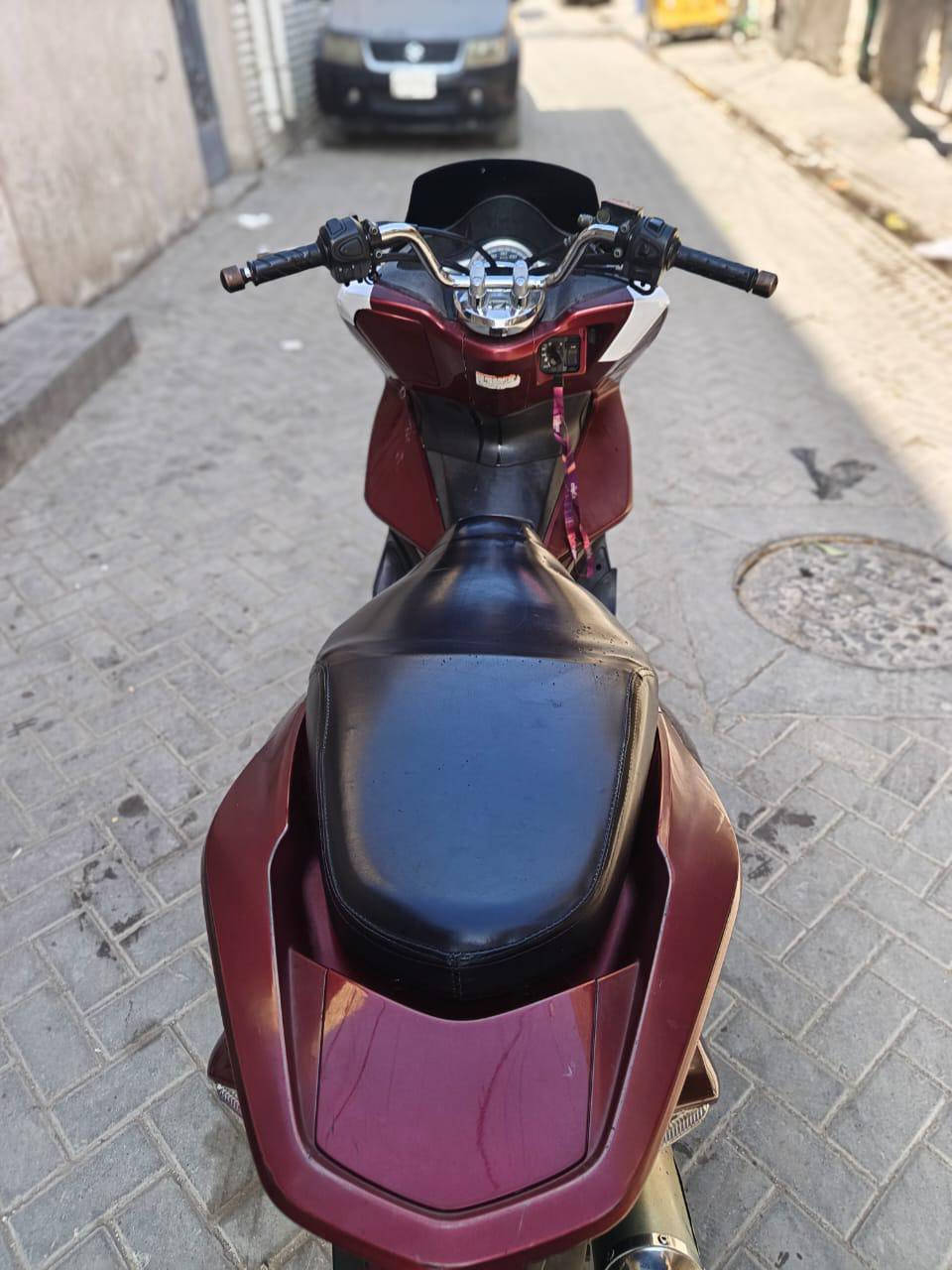 سلام عليكم بيس اكس جيل الثاني موديل 18 ياباني مكينه150 شلعه معدل شك الكاع  حساسات كهربايات كله شغاله سعر1500 عنوان مدينه الصدر .***********
