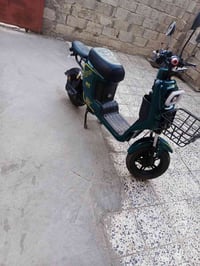 R8 • موديل ٢٠٢٥ • ٥ بطاريات