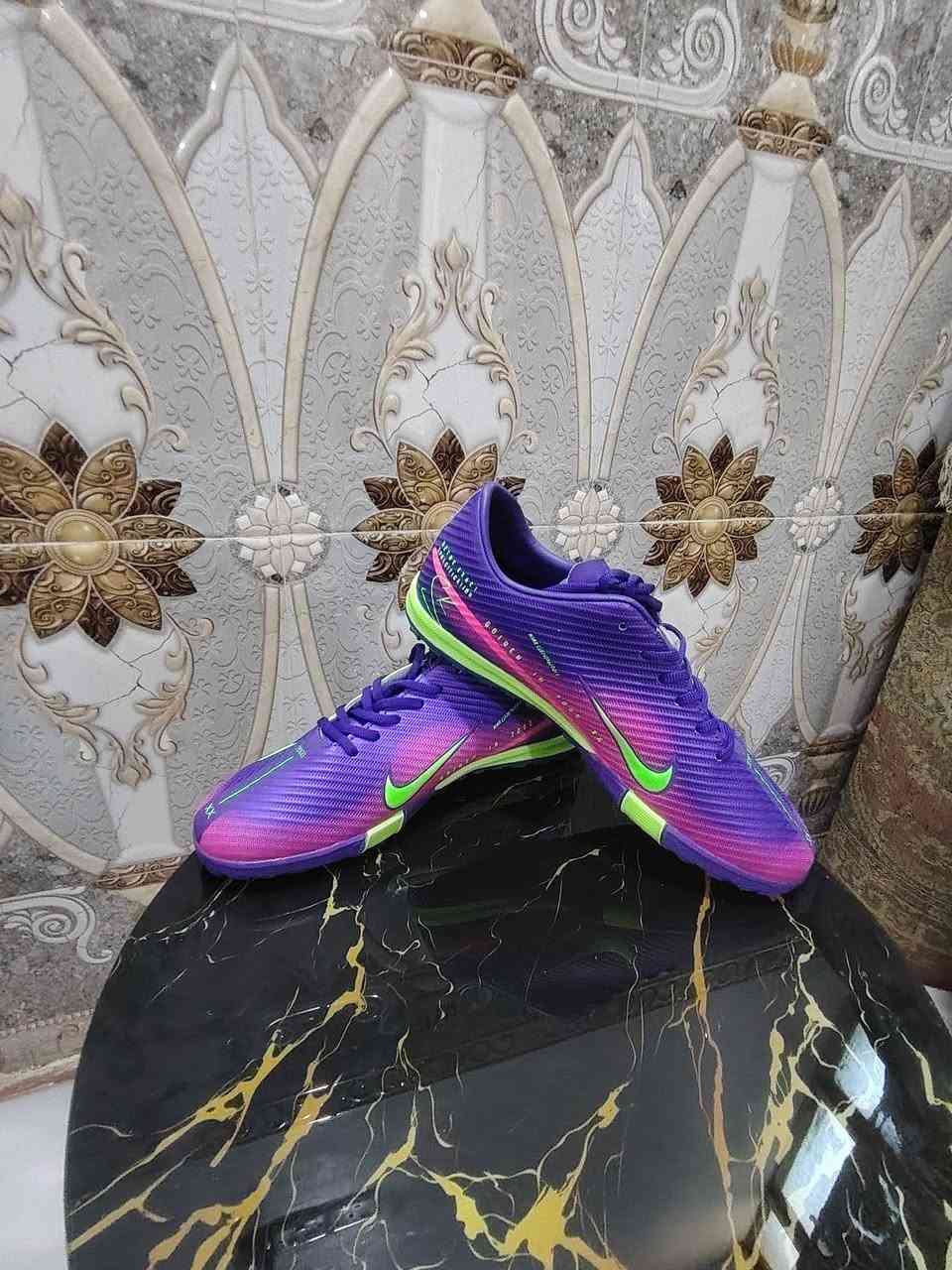 الاحذيه كره القدم بسعار تنافسية    مكان ديوانيه قضاء شاميه امزون  رقم وتساب *********** *********** توصيل جميع المحافظات 5
