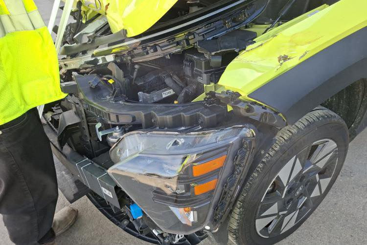 السلام عليكم
عندي ماصدة للبيع صفحة اليسرة صفحة السايق للبيع امريكيه بلاديه مال سياره
***********
