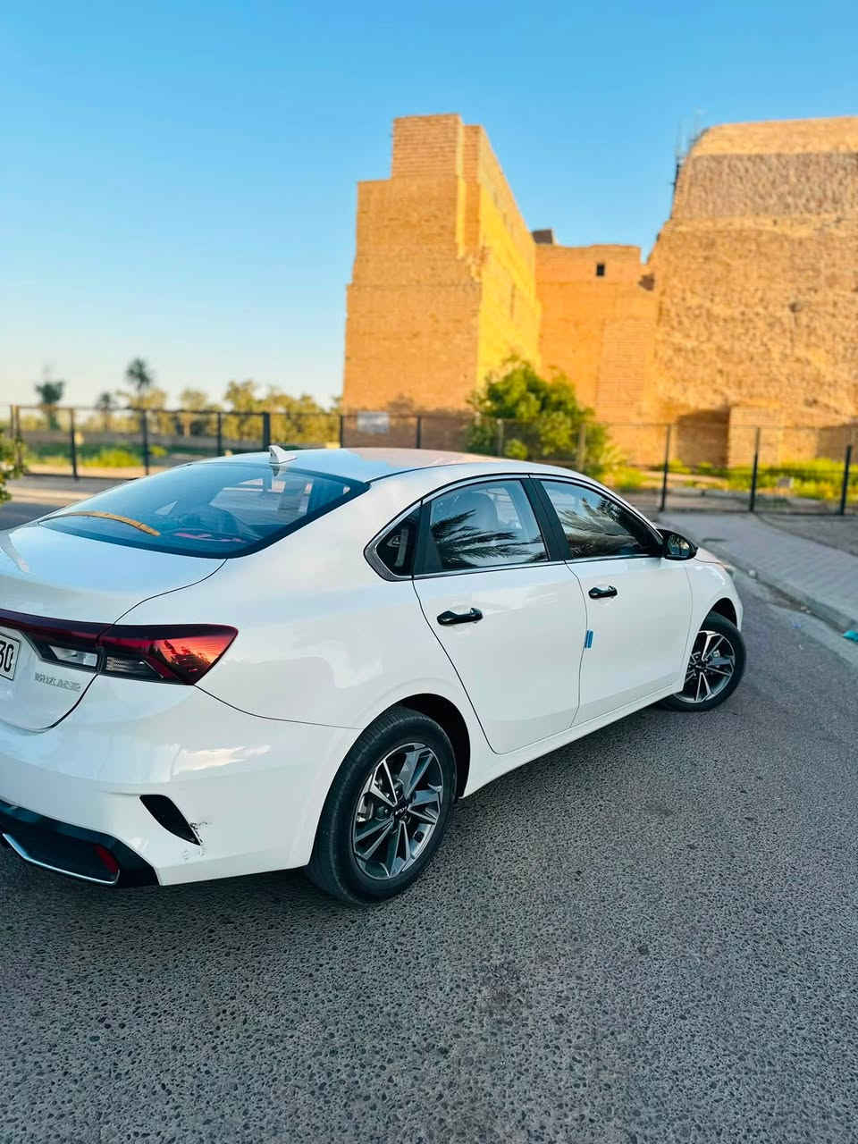 السلام عليكم اخوان للبيع K3موديل 22
كفالة عامه 
فول مواصفات المكسيكي 
كشنات رصاصي 
قطعتين تبريد 
اربع انضمة قيادة 
مكان السيارة بغداد المدائن 
للتواصل ع هذا الرقم ***********☎️
للتوضيح السيارة ع إيد جنايها
#الجميع
