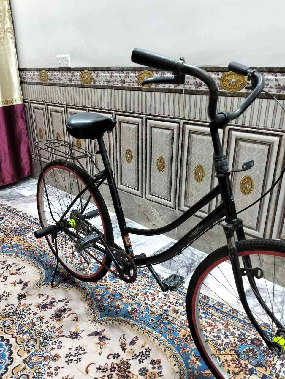 السلام عليكم بايسكل بطه حجم 26 ياباني اصلي السعر 55 وبي مجال بغداد المشتل رقم الهاتف ***********
