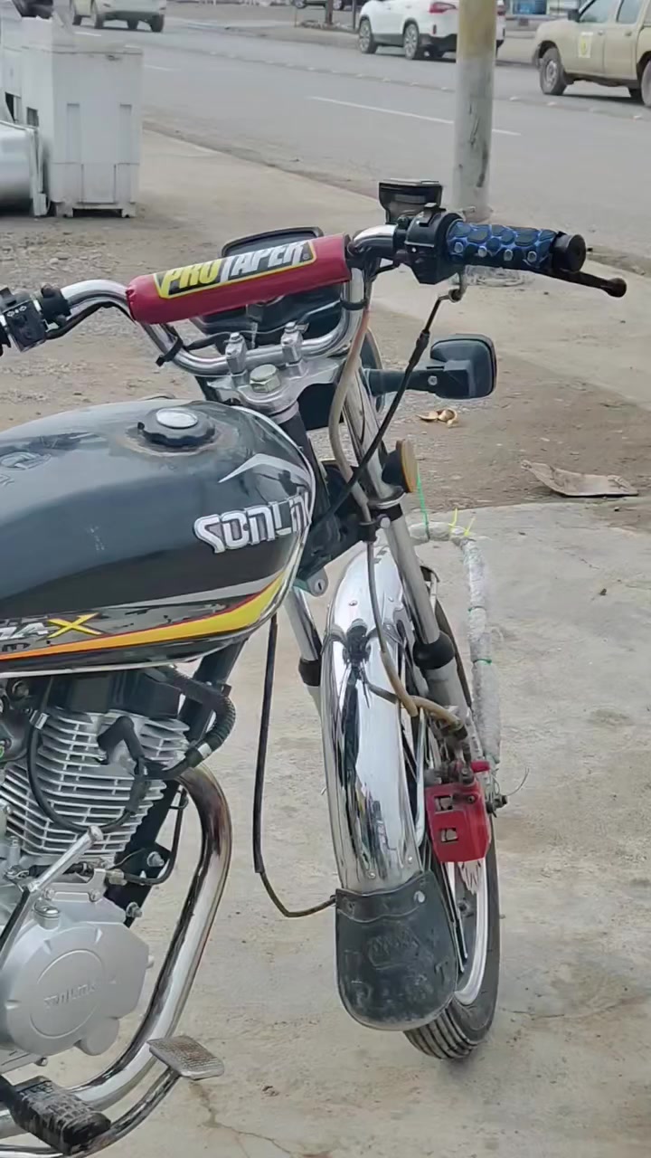 السلام عليكم سيفان 2024 للبيع نضافه فول محرك 150 سلف شغال محرك مامفتوح باب اول وزن ثقيل 7 ختومات فول نشاط فول بعدو جديد السعر 660وبي مجال قليل مكاني الجدعه ***********
