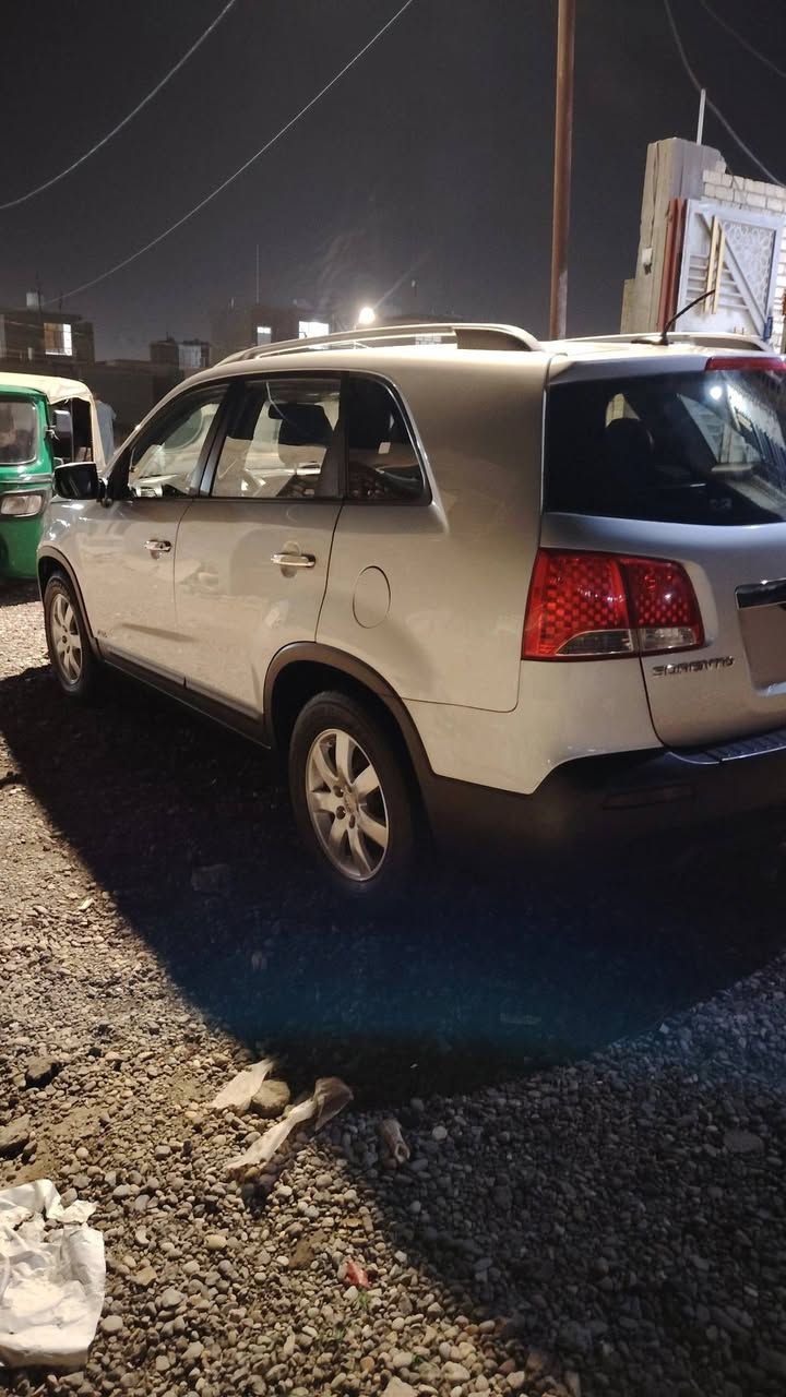 السلام عليكم سورنتو موديل 13
أمريكي حادث جاملغ امامي ثنين
مكينه 2400 تخم تاير جديد
سياره خير من الله مابيها اي نقص
تواصل وات ساب
***********
