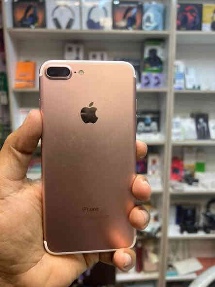 ايفون 7 بلاص. الذاكره128 نظيف كله شغال مثل مواضح بصور السعر مناسب 95  الف. مكاني بغداد العبيدي ***********
