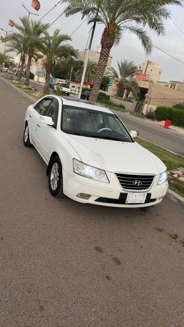 السلام عليكم ورمضان كريم للبيع سوناتا موديل 2011 خليجي شركة العامة 5 ويل كب مكينة 2000 بدون صبغ فقط أماكن بارد مكان السيارة بغداد *********** السعر 128بيها مجال
