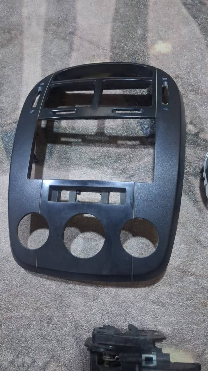 مكاني كربلاء  البيع مل تفصيخ  كل شغل
***********

مل  اسبكتر
