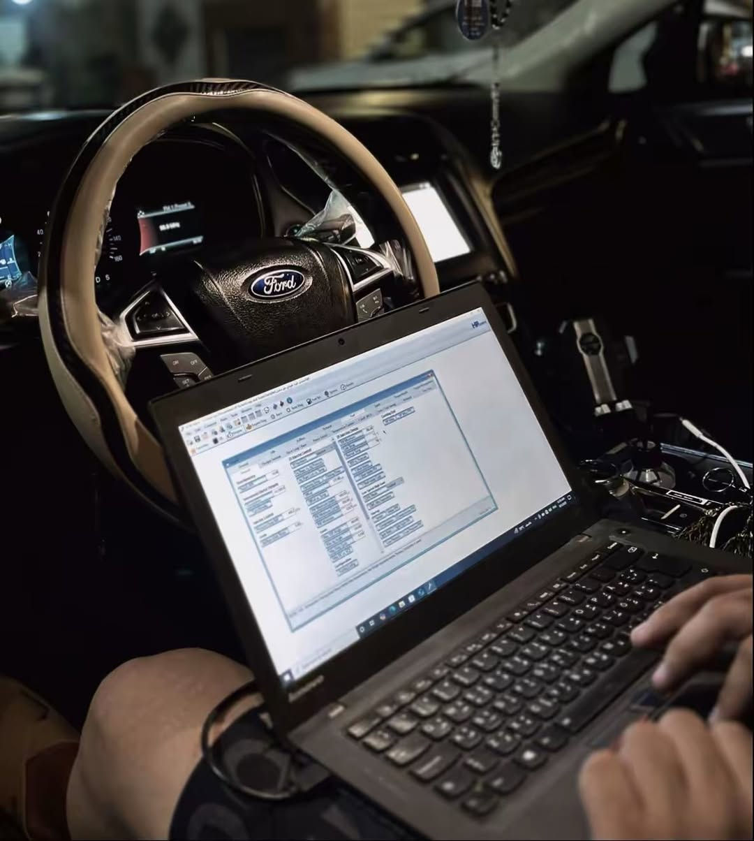 ️ برمجة وتعديل سيارات فورد فيوجن كافة الموديلات 👨‍💻

- فحص شامل للمركبة وللبيانات الحية والكودات💯
 
-تحسين استجابة الدوسة وانطلاقة السيارة   ⏫🛫

-تحسين أداء الكير والمحرك 

- برمجة مراوح للمكينة والكير ومعالجة ارتفاع الحرارة♨️🌡️

-برمجة ومعالجة لايت الجيك انجن 

-فتح سرعة / قفل سرعة 

-برمجة مخصصة حسب استخدام سيارة 
          

✅ شغل احترافي وآمن 100%

� اذكر أنك من كروب اتحاد فورد فيوجن للحصول على الخصم

للاستفسار الاتصال او مراسلة الرقم : ***********
