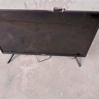 شاشة ٣٢ بوصة • بدون انترنت