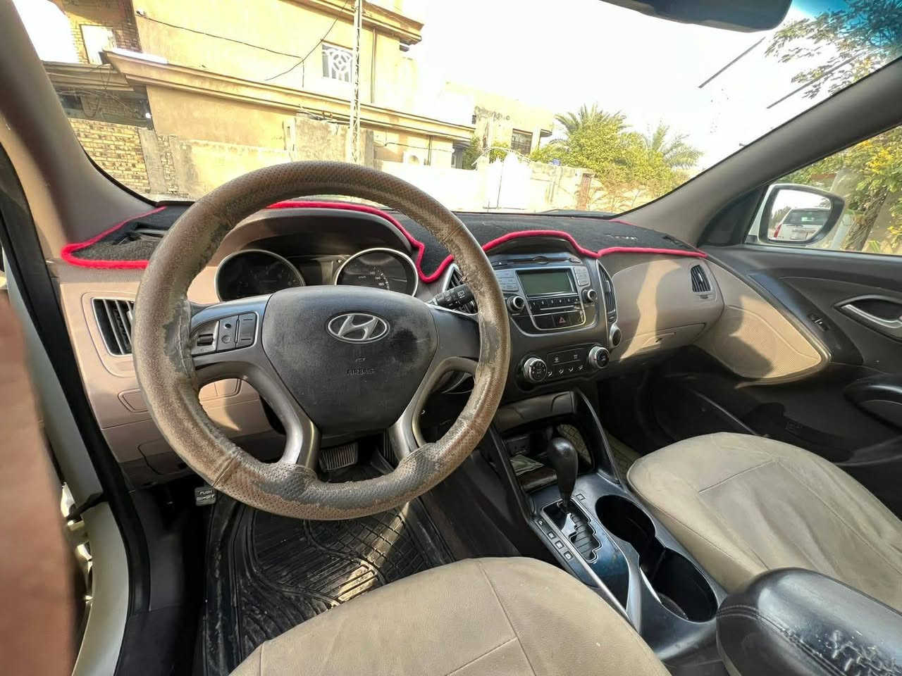 السلام عليكم
توسان ٢٠١٠ خليجي، السيارة بدون صبغ بدون تبديل فقط الدعاية الأمامية مبدلة
السعر ١٣٥ لتواصل
بابل/ ناحية النبل
***********
