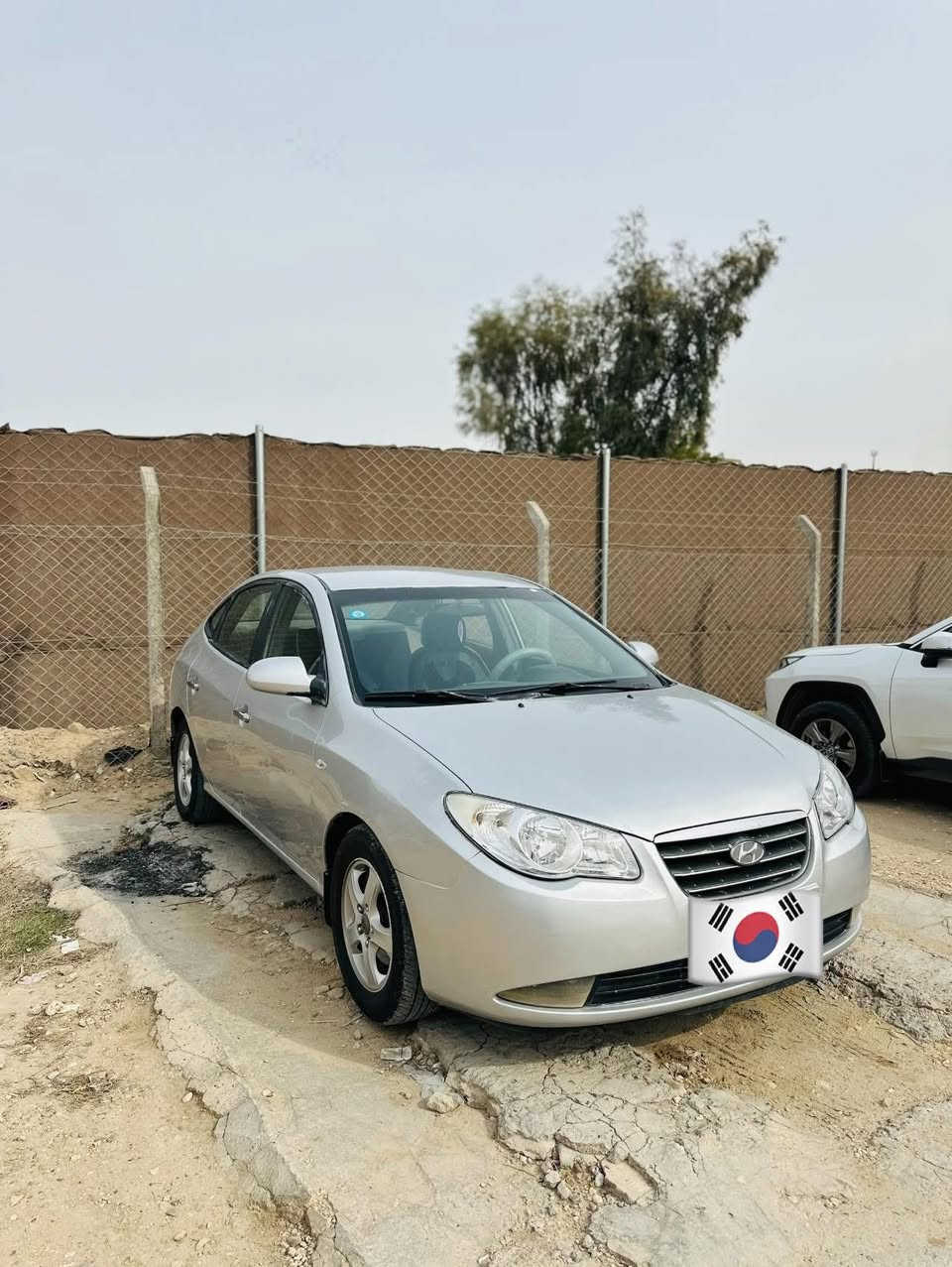 السلام عليكم
للبيع أفانتي خليجي 2007 
مكينة 1600دكشن عالي صبغ عام بسبب الجراد رقم بغداد تحويل مباشر مكينة وكير مكفولات السعر 88$ مكانة كربلاء الحسينية للاستفسار 
***********
