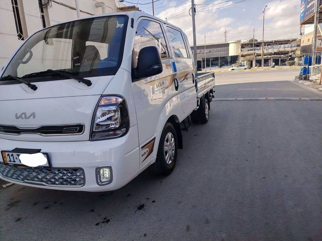 السلام عليكم
 للبيع والمراوس
السعر ١٧٥ 
كيا عموشه موديل 2024 بحاله الوكاله
مكفوله كفاله عامه 
ماشيه ١٢ الف
 البدي مغلف
 كشنات مغلفه 
سياره مال بيت كلش جديده 
مكاني بغداد ابو غريب
 واي استفسار الاتصال على الرقم 
***********
***********
