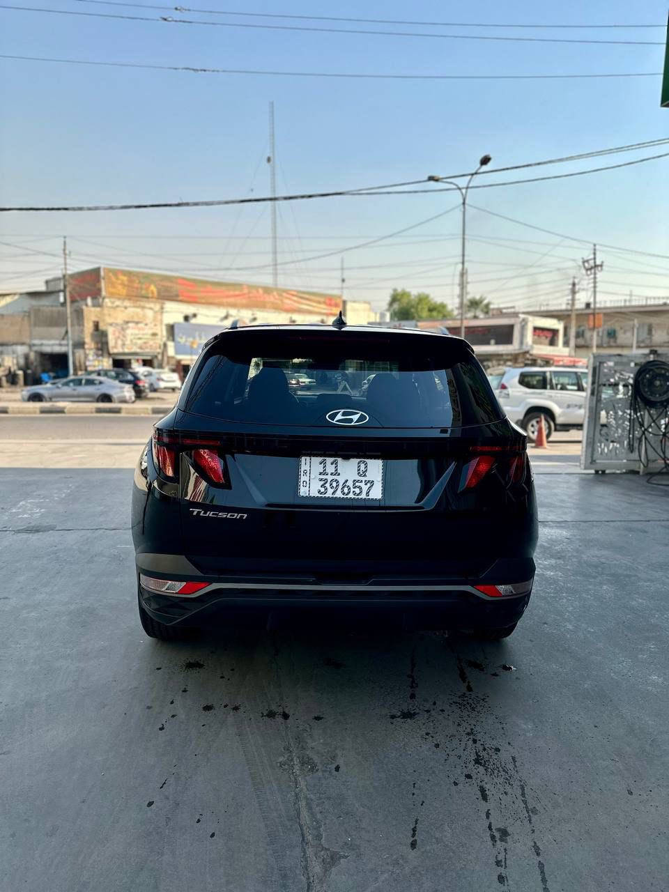 السلام عليكم .. هونداي توسان 2024 بانزين محرك 2500 ماشية 36 الف ميل ، رقم بغداد بأسمي ،وارد امريكي حادثها صبغ ربع البنيد وتبديل جاملغات امامية نفس اللون بدون صبغ ، شاصي مكفول راديترات بلادية ، ايرباك دركة وبردة ، موصفات SEL بصمة ، تشغيل عن بعد ، صندوق كهرباء ، شاحن وايرلس ، تدفئة كشنات ، شاشة وكاميرا ، وباقي المواصفات المعروف ، مكان السيارة بغداد ، السعر 175ورقة بيها مجال ، للأستفسار / *********** متوفر واتساب ، ترهم بيع او مراوس حسب القناعة .
