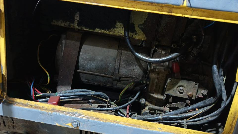 مولد كامه ٢٠ امبير كاتم السعر ٤٥٠  العنوان ميسان مكلف بالنشر ***********
