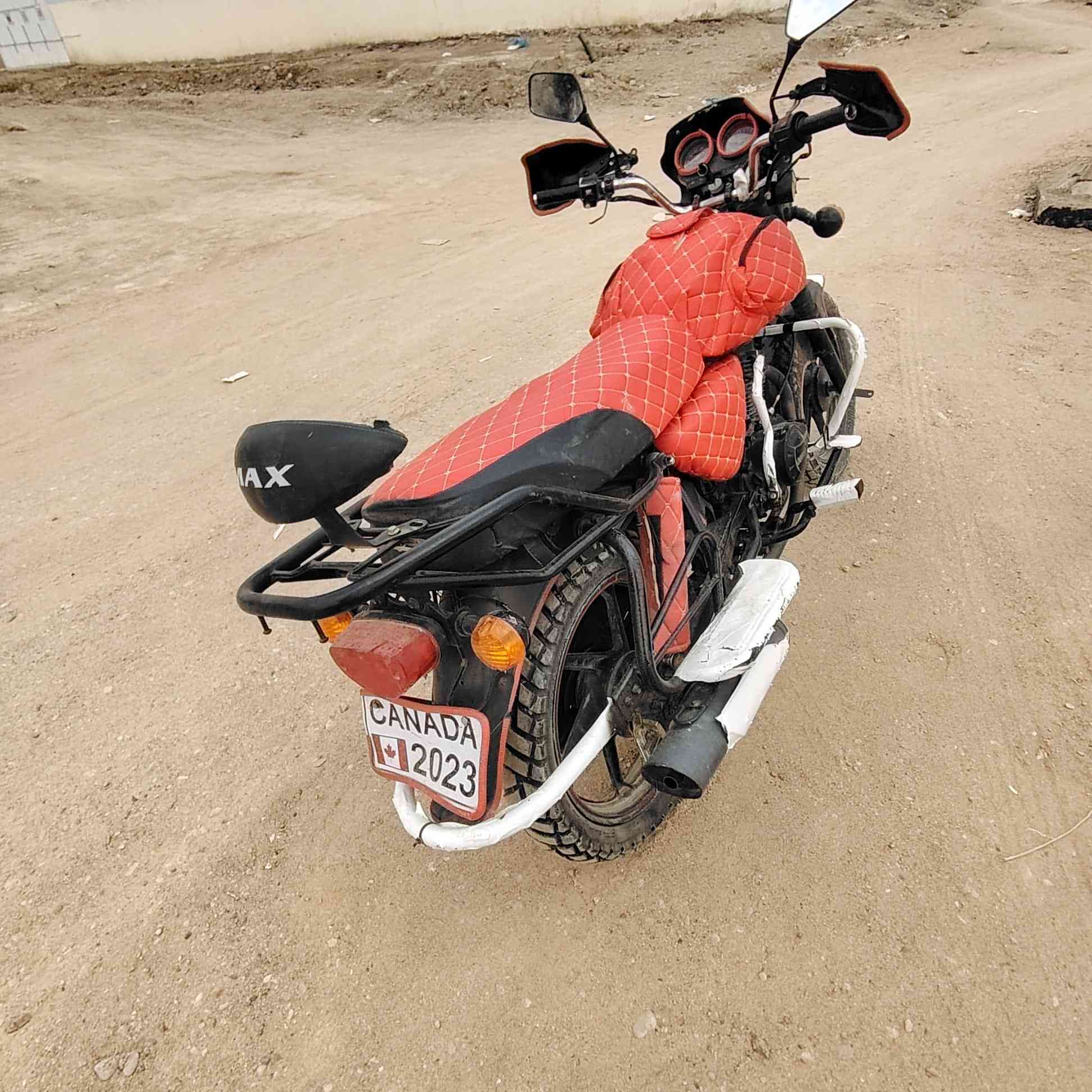 سلام عليكم دايون للبيع اوراق صولي موديل2020 نظيفه كلش كهربائيات شغاله كلها ما ينقصها اي شيء دراجه خير من الله
العنوان الناصريه قضاء الاصلاح السعر واحد و100 قفل الاستفسار*********** واتساب مفتوح
