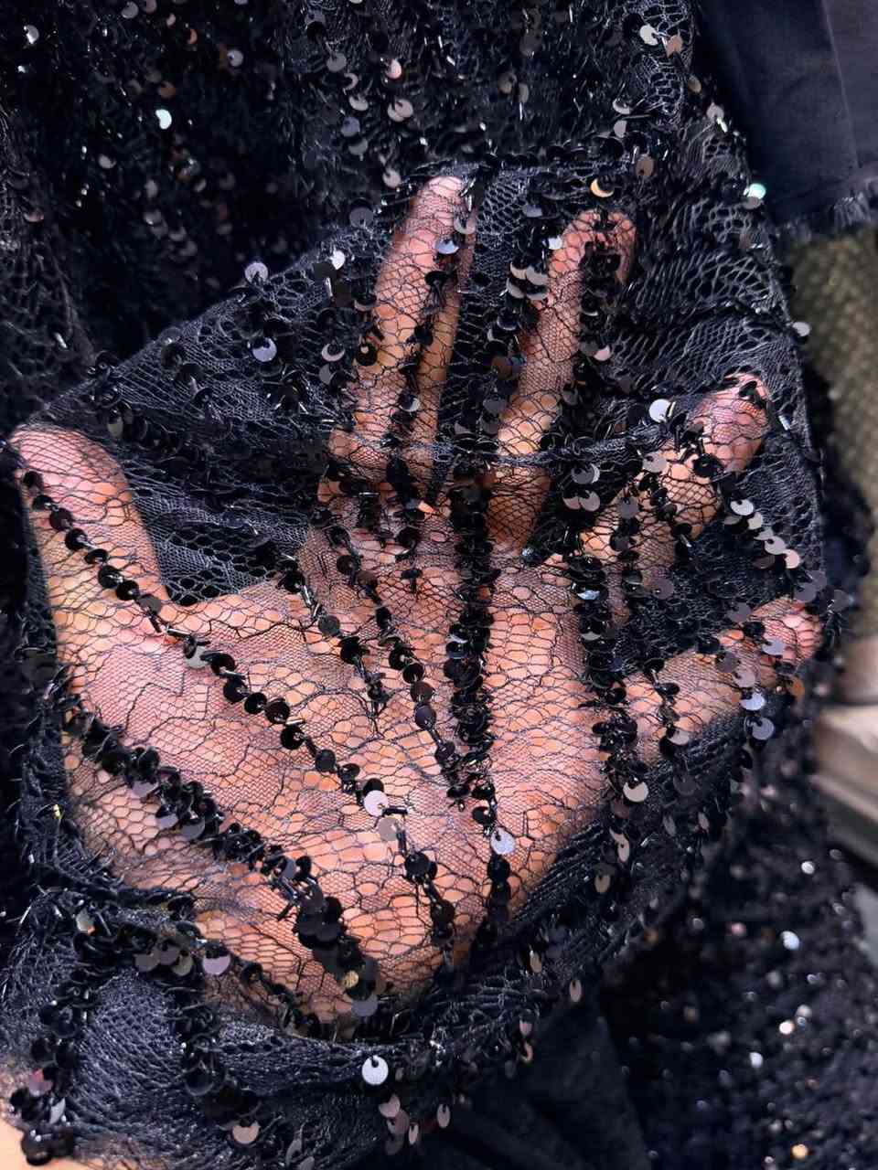 ✨ وصل الجديد ✨

🖤 دانتيل فرنسي أسود فاخر
خامة راقية بتفاصيل أنيقة ولمسة فخامة تبرز جمال أي تصميم.

مناسب للفساتين،، والمناسبات الخاصة ✨
الكمية محدودة، سارعوا بالحجز قبل النفاد. �


**إذا كنت صاحب هذا الإعلان وتريد حذفه لأي سبب، رجاءا أرسل رسالة إلى الدعم الفني**