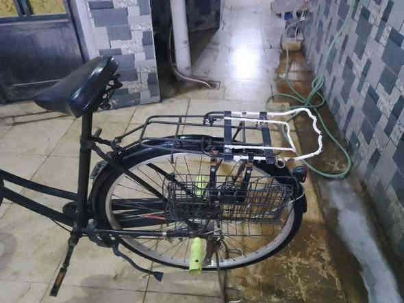 السلام عليكم ورحمه الله وبركاته طبعن هاذ البايسكل للبيع وسعره 75وبي مجال مكاني الناصريه شارع الجامع وهذا رقمي ***********
