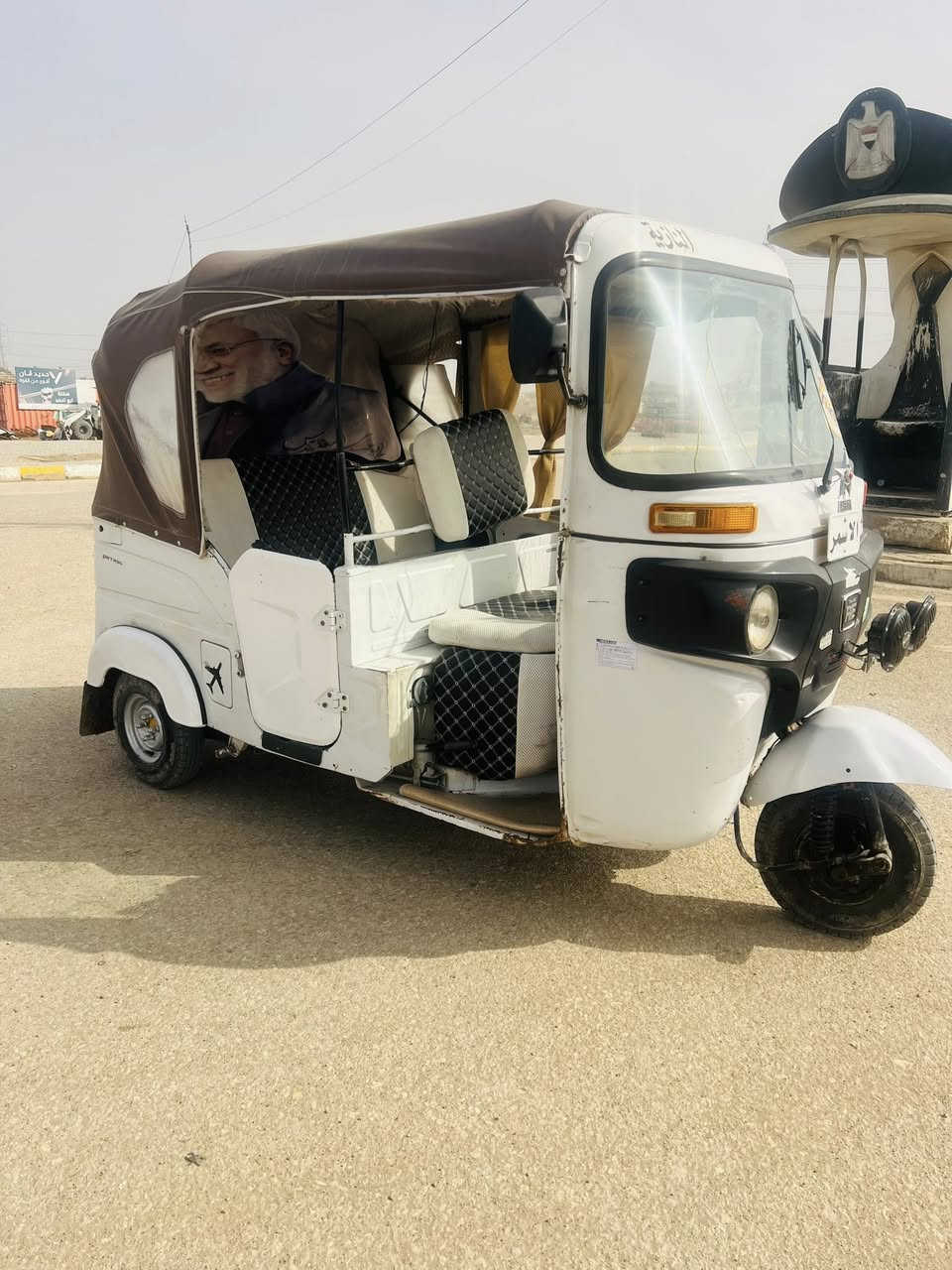 سلام عليكم تكتك للبيع موديل 22 أوراق شويه تعبانات سعر 5250 مكاني واسط قضاء الحي شراي اتصل ***********
