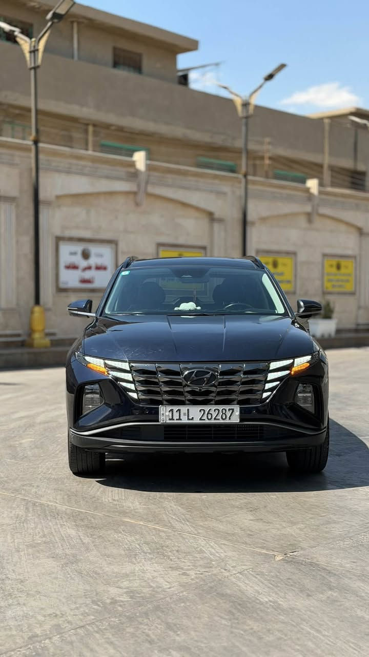 السلام عليكم (توسان بلكن لبيع )
سياره مديل 2023 صور الحادث بلمنشور 

سياره فول موصفات رادر امامي خلفي كامرات جانبيه قياده ذاتيه على المسار حساسات امامي خلفي 

كشنات جلد تدفئه تبريد سياره خير من الله 

سياره بيها فقط جاملغ الايمن  مبدل وتعديل بلبنيد 

هواي موصفات بيها سياره تشغيل عن بعد صندوك كهرباء تقدم وترجع بلبصمه (عنوان سياره بغداد ) 

السعر 205 $ وبيها مجال 

الاستفسار (***********)
