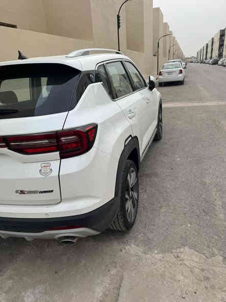 مواصفات السيارة 
سي س ٣٥
ستيشن
موديل ٢٣ 
اللون ابيض
ماشيه ٢٣ الف كيلو
النوع شانجان
 السعر ١٥ الف دولار
بلعراقي٢١ مليون و٣٠٠ الف 
***********
