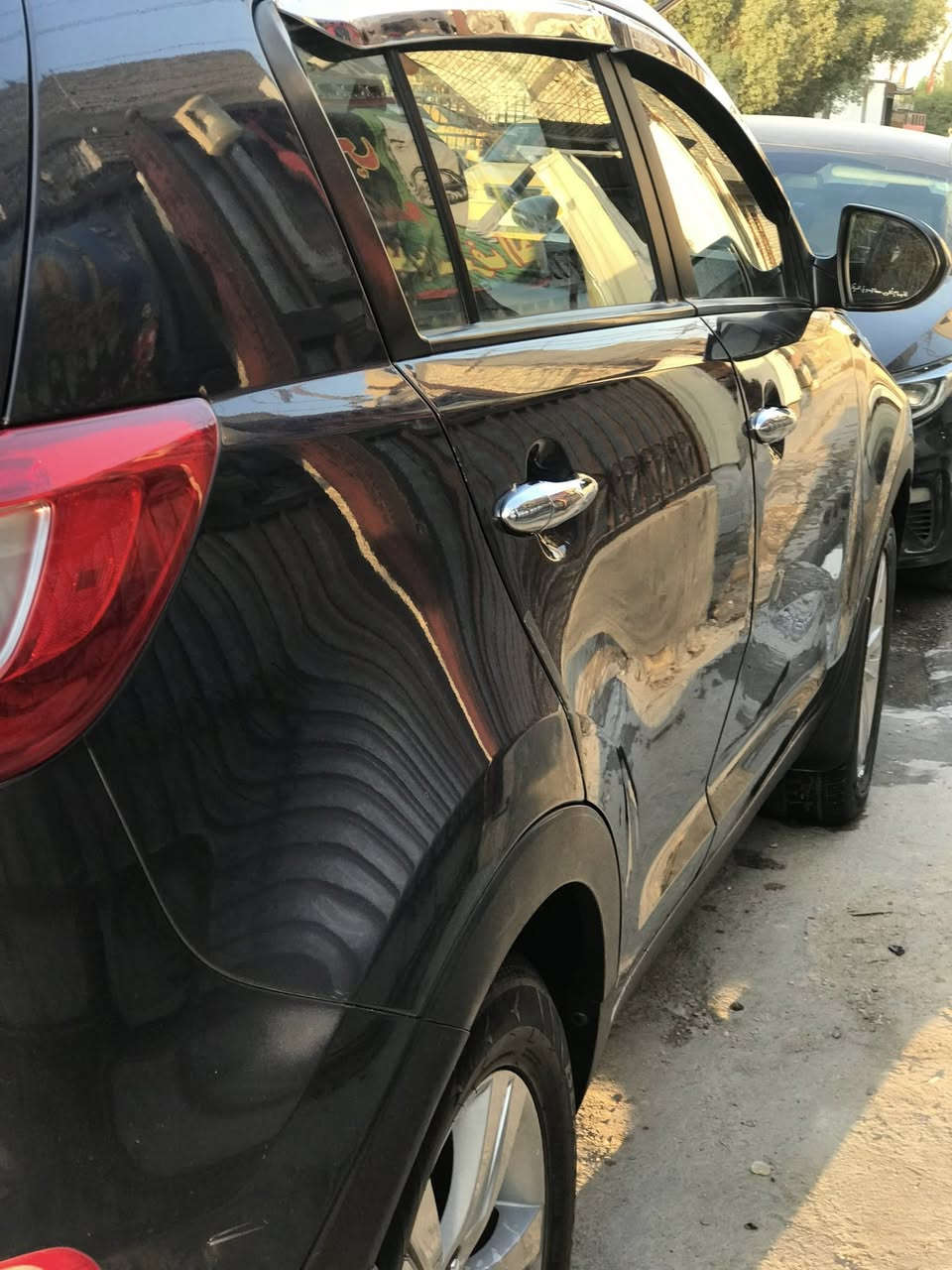 السلام عليكم سبورتج موديل2011  خليجي   السياره جاهزه كير ومحرك كفاله وحداديه جديده تخم تاير جديد سياره جاهزة  
السعر130  اللاستفسار ***********
