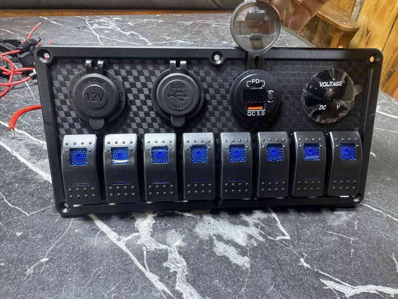 وصل  بورد دكم حجم كبير 8دكم و 6 دكم معا شاحن يوس بي. تايب سي


**إذا كنت صاحب هذا الإعلان وتريد حذفه لأي سبب، رجاءا أرسل رسالة إلى الدعم الفني**