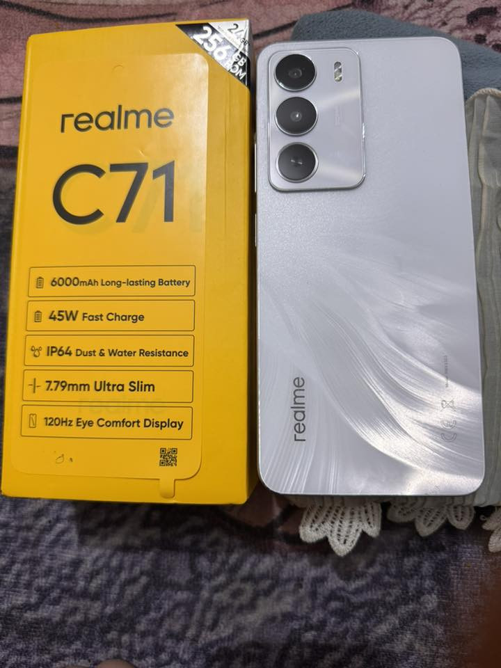 تليفون C71 للبيع مستخدم فقط أربع ايام بعده بل كارتون مشحون مره وحده فقط  للستفسار اتصل ***********
