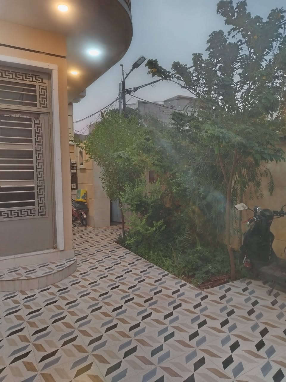 بعد توكل على الله
دار البيع
الموقع تحرير
الحولى طابو صرف زراعي قرار 25
مساحه ٢٠٠ متر قاط واحد جديد
شغل درجه أولى
خدمات كهرباء مي مجاري شارع تبليط خط ظوئي الاتصال على الرقم *********** خاص مفتوح أو واتساب
