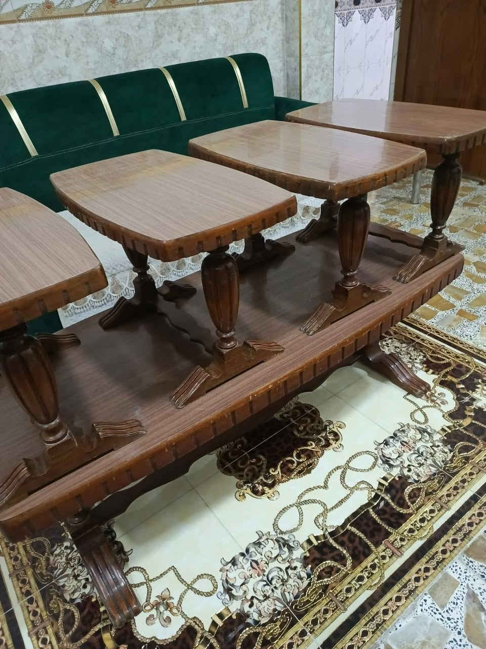 طبلات صاج بورمي جدا نضيفات 
عدد ٥ وحدا كبيرا و4 صغار 
بدون كسر والا تصليح
السعر ١٥٠ قفل 
بدون تعليق رجآ
***********
