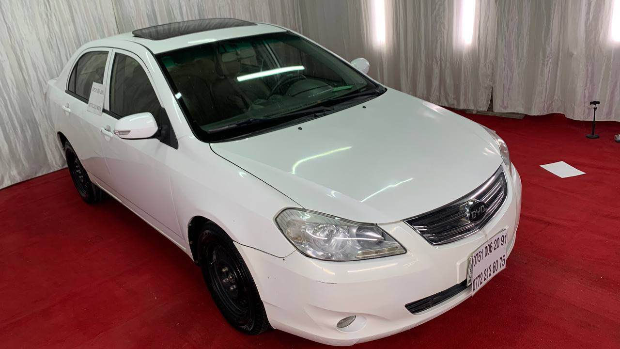 ***********
💜❤️ بەناوی خوای گەورەو میهرەبان ❤️💜
بی وا دی مۆدێل ٢٠١٣ فول فول ماسفات گێڕتۆماتیك گێرو مەكینە.بیلاد كڕۆلا مەكینە. ١٨ چوار جام. كارەبا ئاوێنە كارە با سلاید كۆنترۆل قفل مەركەزی بەسمە ناو زەرد كوشن جلد سوكان. ڤۆلیۆم. حاسەی دواوە هەموو گێچەكانی. ئیش ئەكات   هەمووگیانی. ئیش ئەكات چوار تای پاكی لەژێرایە تەقەورەقەی نیە تەبرید ❄️ سارد❄️وگەرم لەسەر سویچ  سەنەوی ئەسلێ  بەشەرتی حاسیبەو ئەوەلیات   لایت و دەعامیو بلاجكتۆر لۆك ✅موسو براوە هەمووی بەشەرت گێرو مەكینەو تەبیردیش بەشەرت سەیارەكە ماشاللە ی ئەویت شتی جوان و پاك  بەرەو ڕوو زۆر لەرەسمەكان جوانترە سعری 37$ گەڵا كەمێك معامەلە گۆرینەوە ناكەم تەنها فرۆشتن دوو ژمارە تەلەفونم داناوە هەموو زانیاریەكم نوسیوە 
***********
*********** السليمانية, العراق
