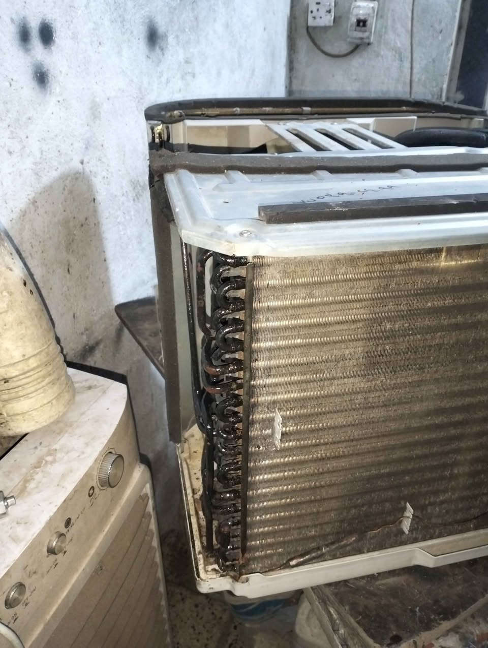 مكيف كري نظيف مستعمل قليل تبريد ثلج 
عنوان بغداد زعفرانيه بغداد, العراق


**إذا كنت صاحب هذا الإعلان وتريد حذفه لأي سبب، رجاءا أرسل رسالة إلى الدعم الفني**