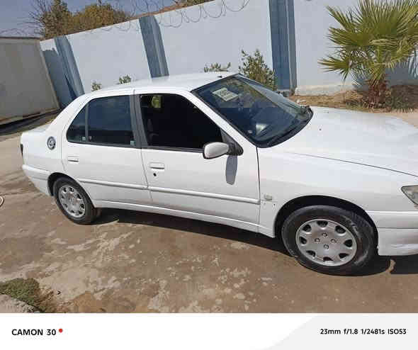 السلام عليكم  بيچو  306  /  2002
محرك كير تبريد شرط  طخم وباتري وايرمنيه جدد
كابون  بنزين بيها   السعر ٢٩
***********
***********
