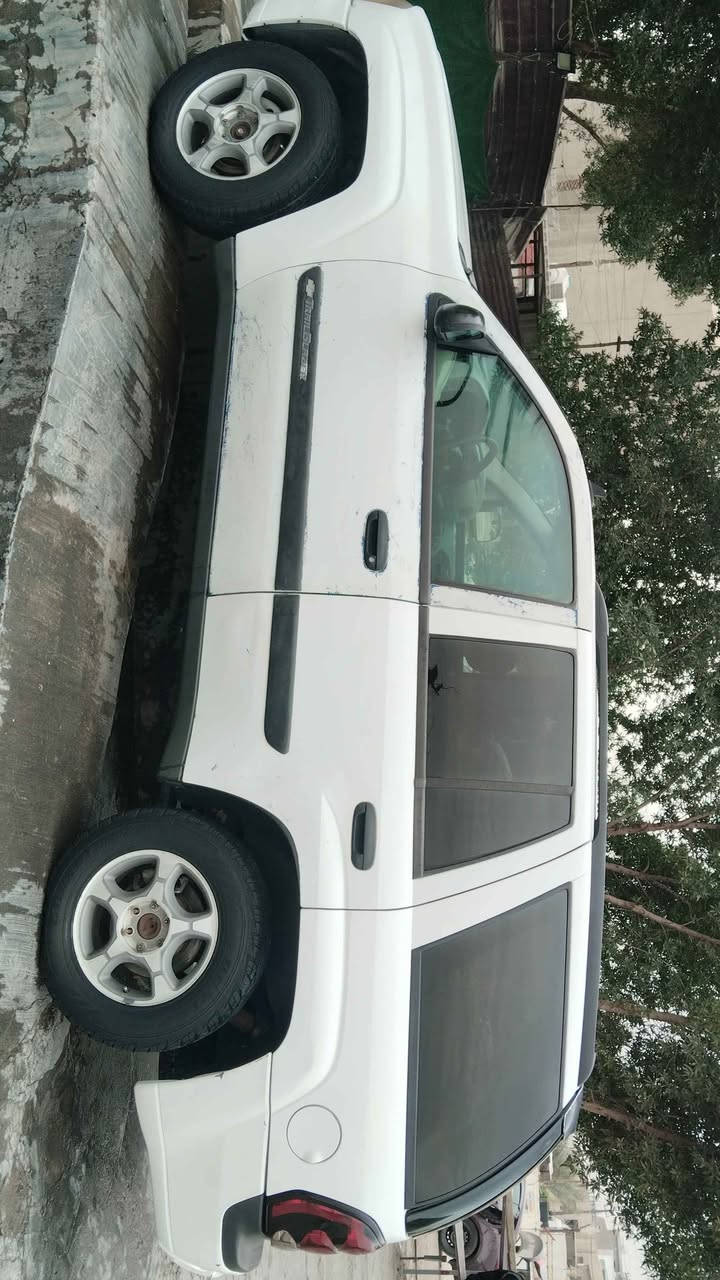 بلايزر 2008
 رقم بغداد الدولي الجديد هزه جديده

كير محرك بطه 
3 قطع صبغ بيها 
تبريد كامل شغال
صدر امامي خلفي جيد

بيها تأخيير بالتنمير من هيه بارده ومن تحمه السياره طبيعيه 

السعر $63 وبيها مجال 
المكان بغداد الكرخ تقاطع درويش
للاتصال *********** بغداد, العراق
