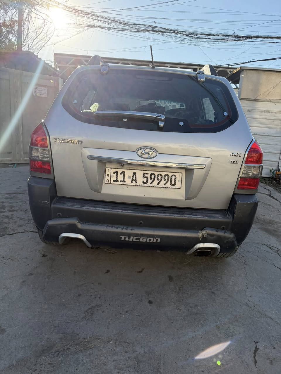 السلام عليكم للبيع توسان مويل 9 خليجي فول مواصفات  بدون صبغ بدون بارد بيه جراد بلبنيد ولقماره بصيط رقم بغداد الجديد  محرك 2000 تبريد ثلج مكانه بغداد حي الجهاد 
 اي سفسار ***********
