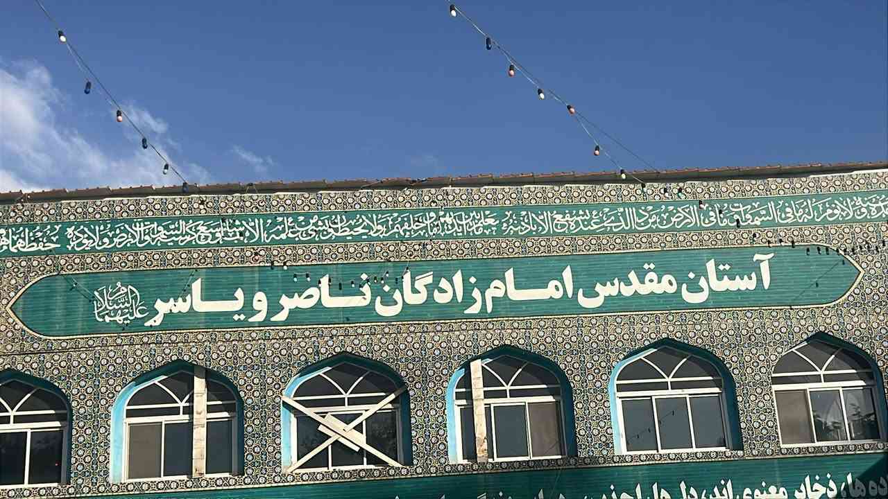 بسمه تعالى 
انطلاق كروبنا إلى قم المقدسه والامام الرضا 
برامجنا فنادق ممتازه وقريبه على الحرم 
ثلاث وجبات طعام في قم ومشهد بوفيه مفتوح 
مزارات جولات سياحيه
وغدا الاثنين موعد كروبنا الثاني 
للراغبين بالحجز وموافقتنا اهلا وسهلا 
***********
***********
