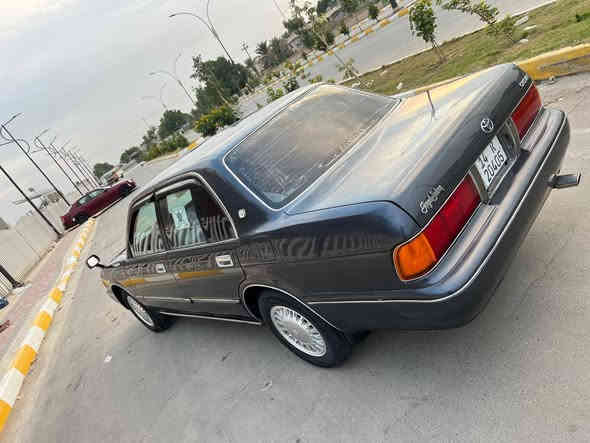 سلام عليكم سياره كراون ارنب  مديل 93 السياره مكفوله كصه ونقل جثه والعيب الشرعي كير ومحرك جدد حداده جديده تخم تاير كهربايات كله شقاله بسمي سنويه  جديده تحويل مباشر السعر 70وبيه مجار الرقم للستفسار ***********
