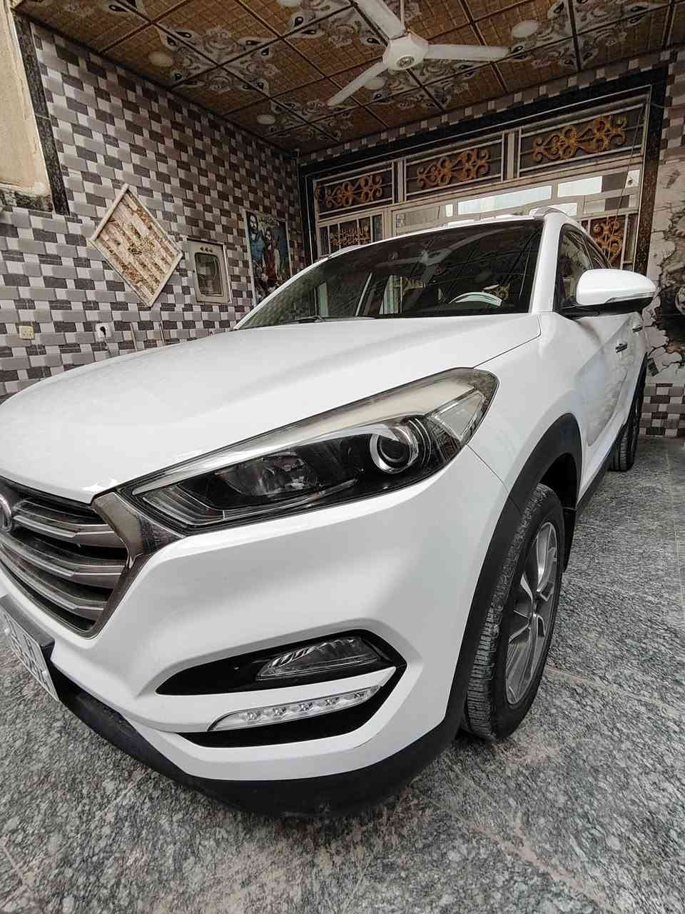 توسان ٢٠١٨ خليجيه شركة الكاصد موصفات معروفه فول عده البنراماه تحكمات ستيرن اشاير بل مري كشنات كهربائي مري شفط جلد قرمدي داخل صاج شاشه وكامره ايباد دواره ٥ويل كب ٤ دسك لايت لد ٤انضمه قياده حلوه وجميله فقط شبر كارت بل تكمه الخلفيه مئشره أثر دحجه رقم بغداد الدولي هزه جديده سعره ١٨٢ بيه مجال مكاني كربلاء رقمي ***********
***********
