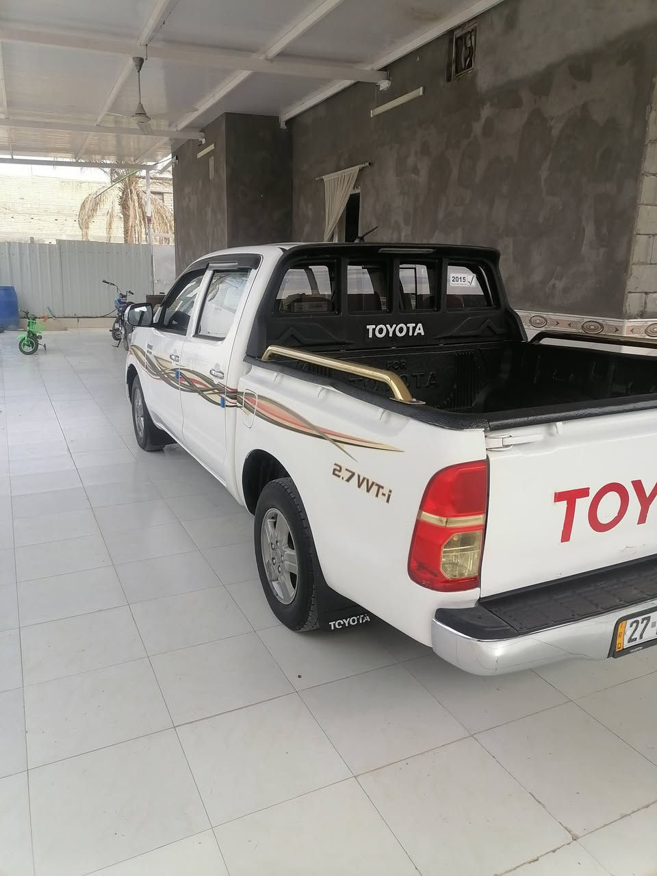 سلام عليكم فلاونزه مديل 15 فول شاصي 19 اوتوماتيك حادث تبديل فخذه سياره جاهزه من الاخير سعر 195 
وبيه مجال
رقم ***********
