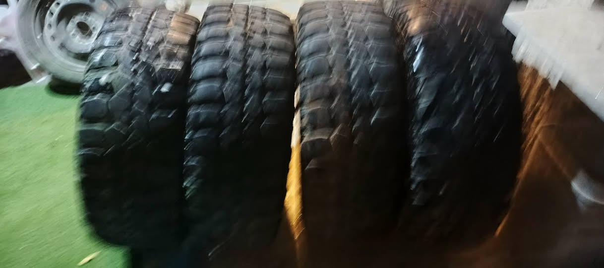 اربع فردات مع جنطاتهم طقم 275/65/18
للاستفسار 0798900994


**إذا كنت صاحب هذا الإعلان وتريد حذفه لأي سبب، رجاءا أرسل رسالة إلى الدعم الفني**